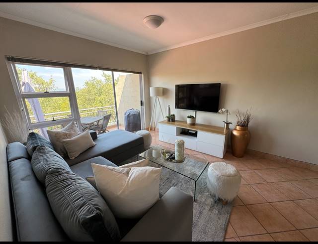 2 BEDROOM APARTMENT RENTED IN BRYANSTON
